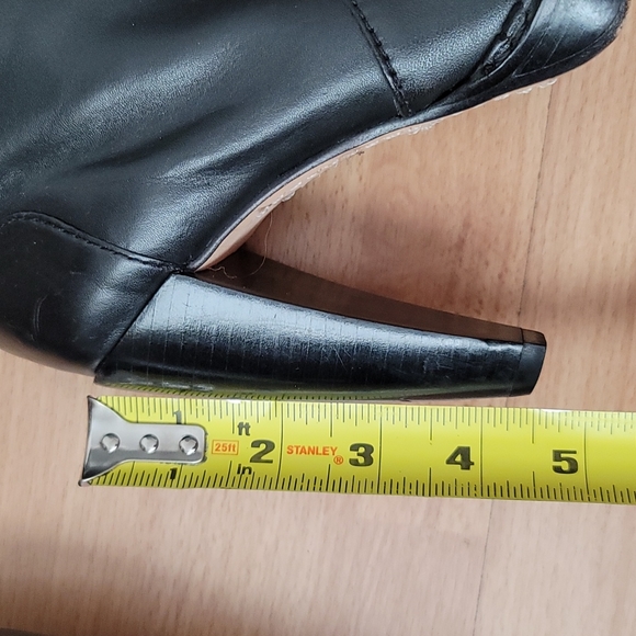 Kors Michael Kors Platform Leather Pull On Boots - Picture 8 of 12